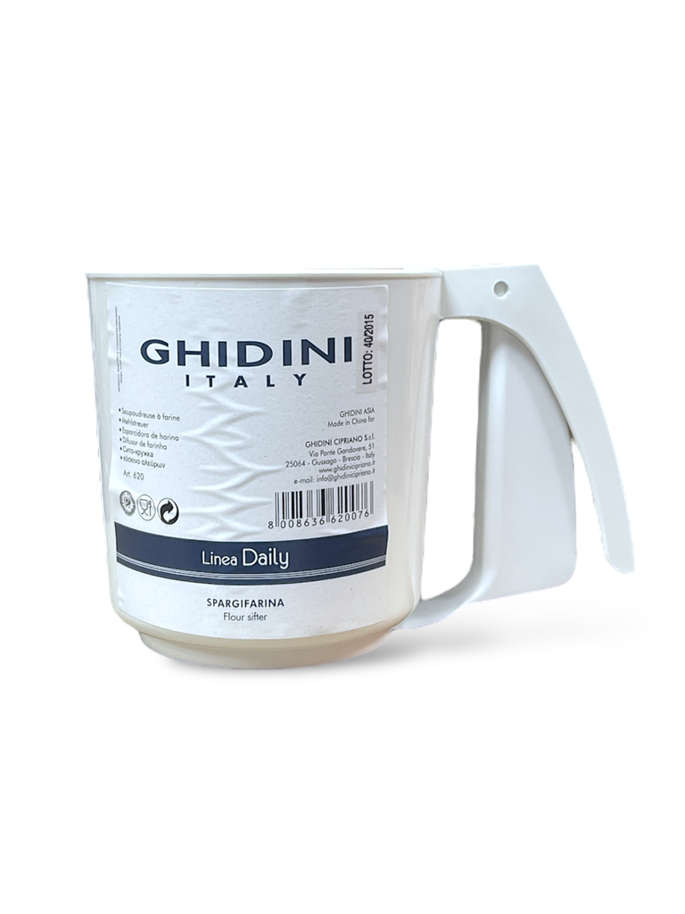 ESPARCIDORA DE HARINA CON MANILLA DE PLASTICO 300 GR GHIDINI