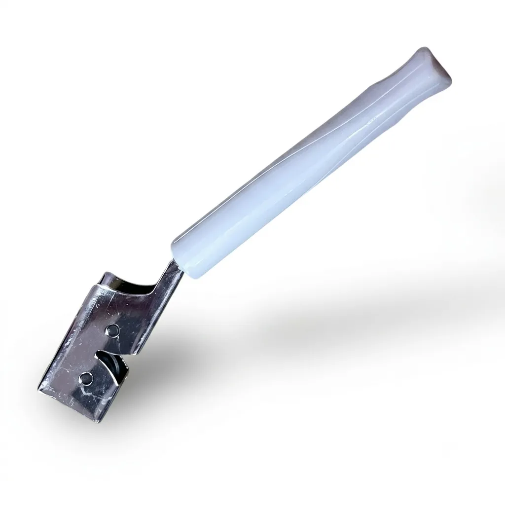 Afilador De Cuchillo Manual Blanco Con Cabezal En Acero Inoxidable De 17 Cm Ghidini